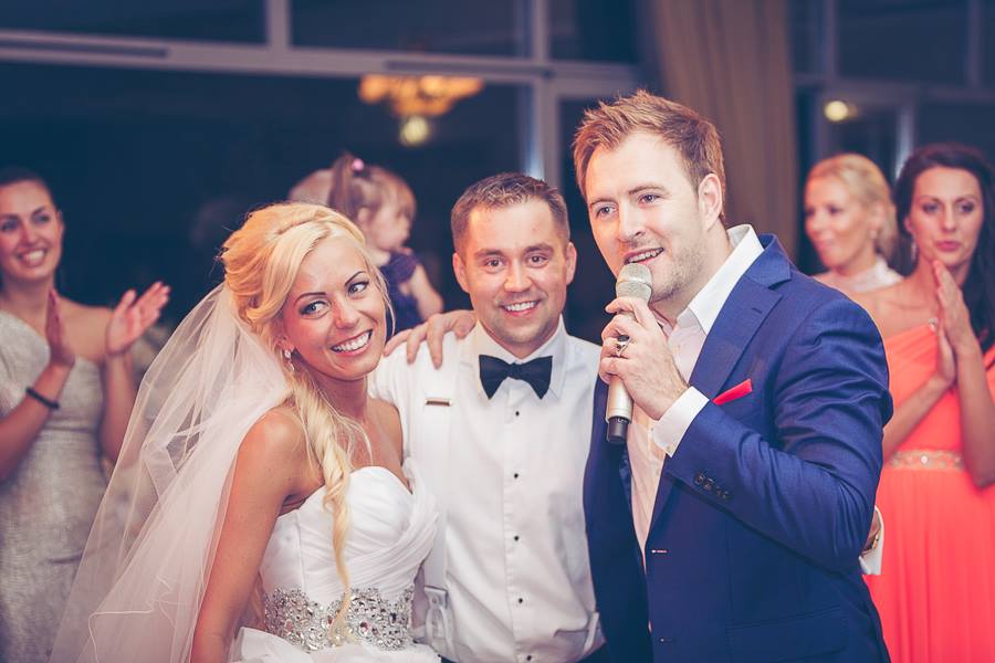 KAS JĀZINA, IZVĒLOTIES KĀZU MŪZIĶUS?