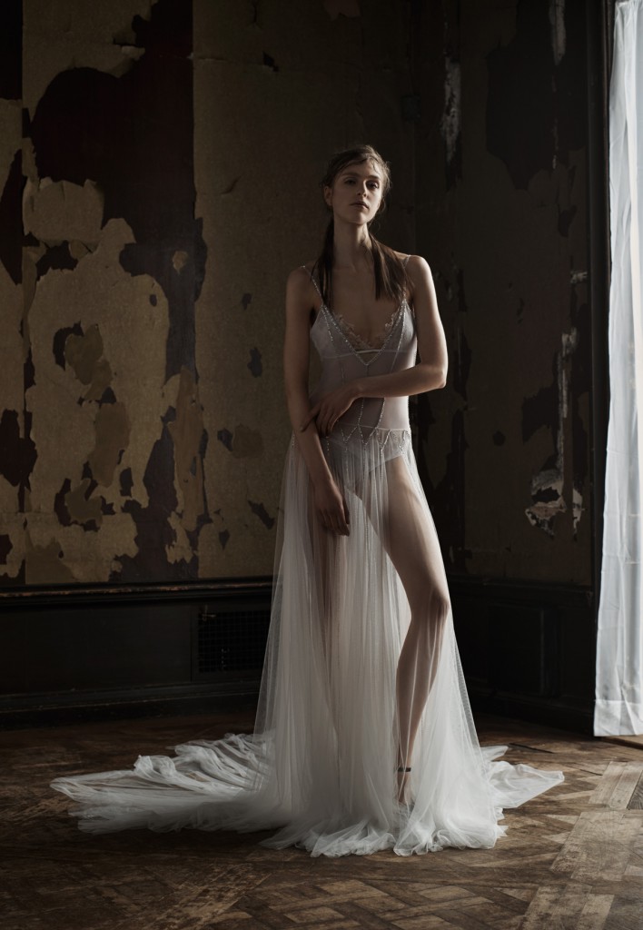1438629728_f_Vera-Wang_Spring-2016_Look-07-1200x1735