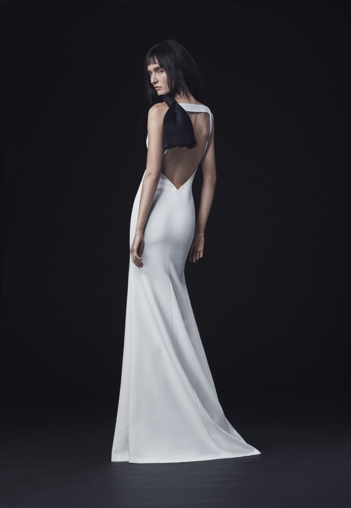 1444748492_f_VeraWang_SS16Bridal_Look16