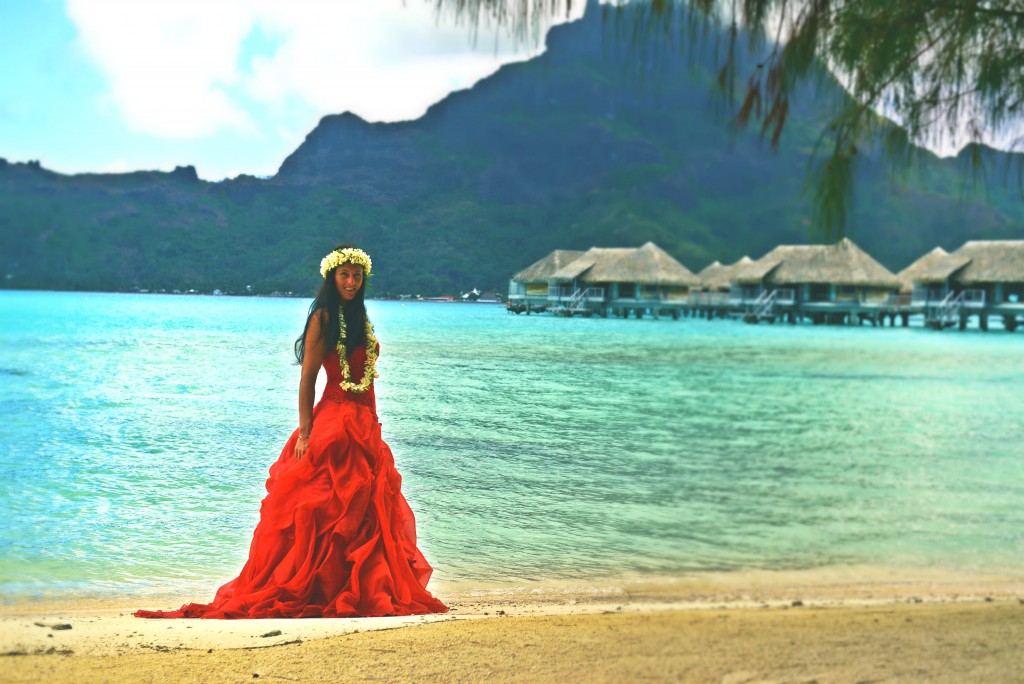 AIZBĒGT NO VISIEM JEB KĀZAS ĀRPUS LATVIJAS!