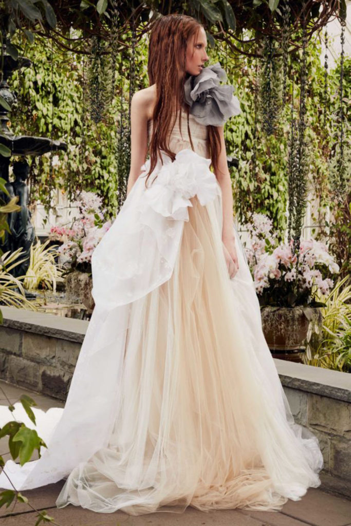 LOOK_14_BRIDAL_SS_2020_PETUNIA-1-640x960