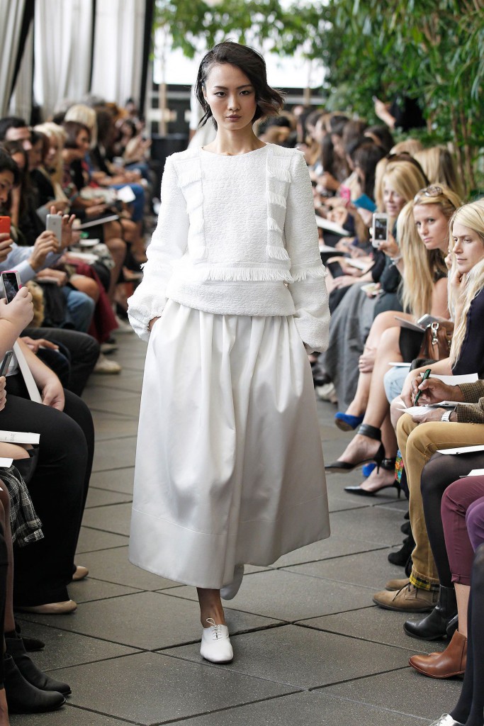 delphine-manivet-mariee-newyork-looks-ah2015-adrian-jupe-yves-front