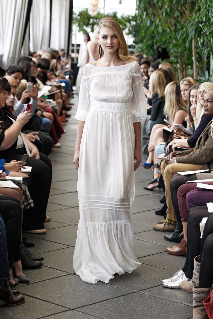 delphine-manivet-mariee-newyork-looks-ah2015-tobias-overdress-front