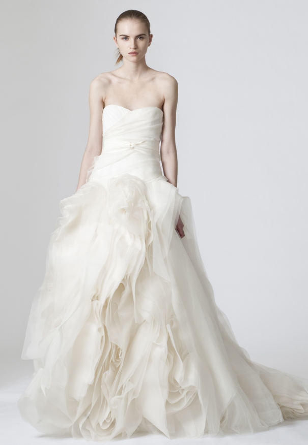 dfs_1347573238_f_Diana_Front