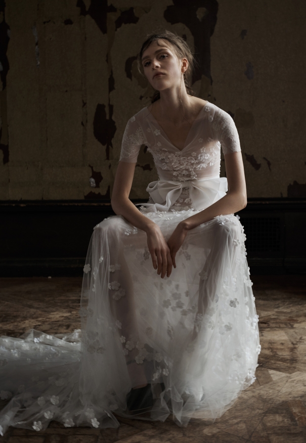 dfs_1438629706_f_Vera-Wang_Spring-2016_Look-05-1200x1735
