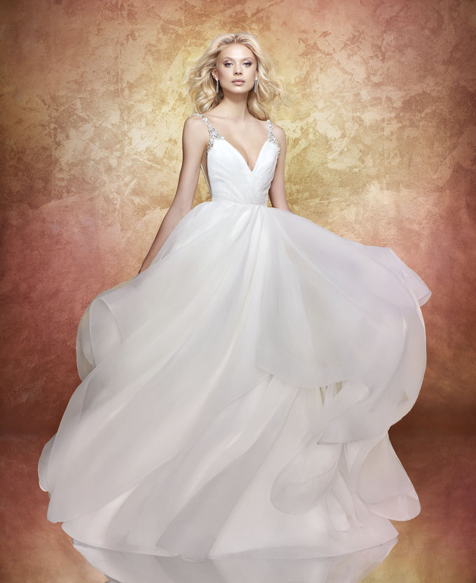 hayley-paige-bridal-spring-2017-style-6704-dare_4