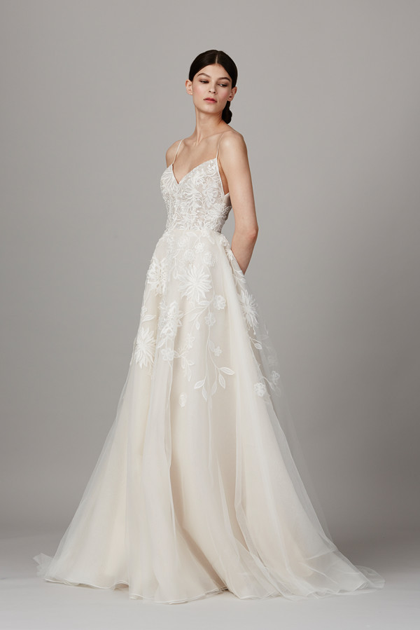 11-lela-rose-bridal-spring_17-the-altar