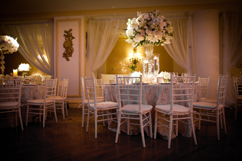 white_chair2