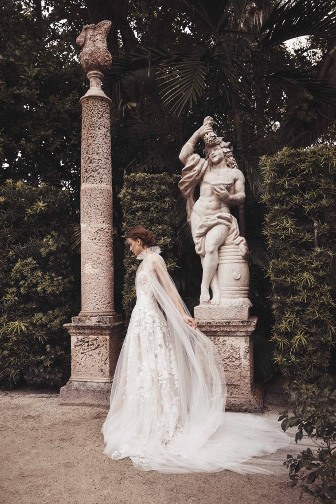 00006-Monique-Lhuillier-New-York-Bridal-Spring-2020-credit-Jennifer-Massaux