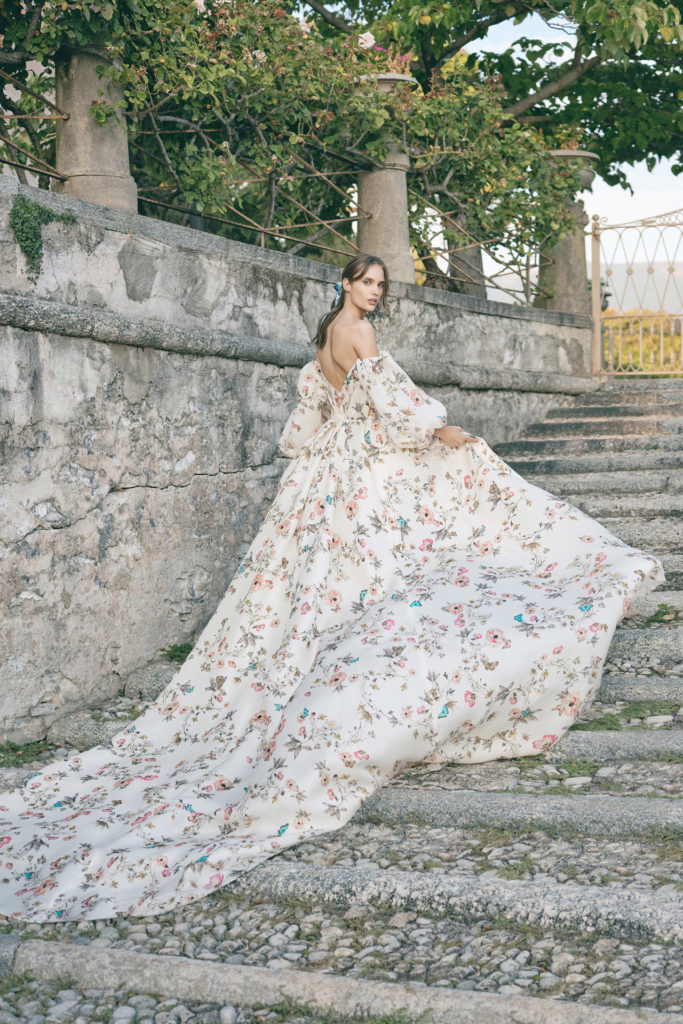 00016-Monique-Lhuillier- New-York-Bridal-Fall-2020-credit-KT-Merry