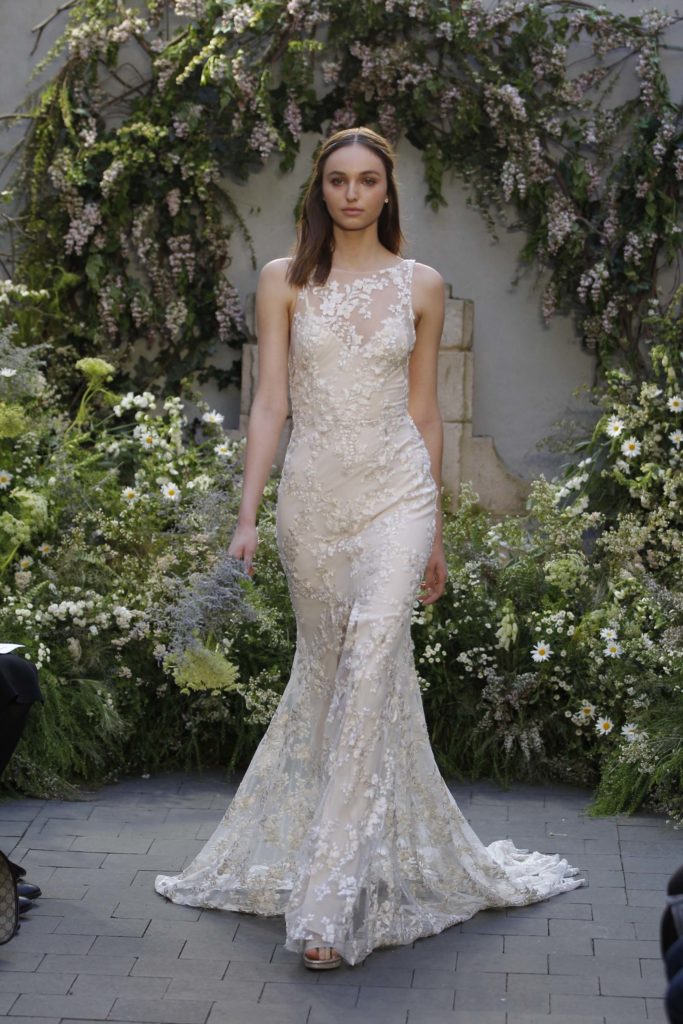 05-monique-lhuillier-bridal-spring-17