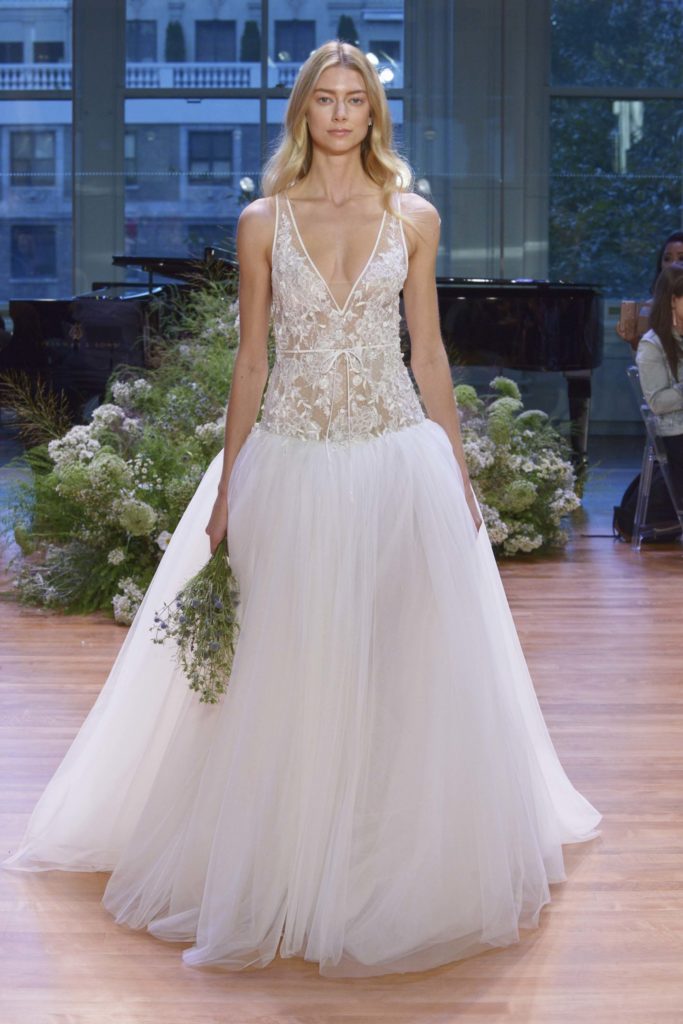 16-monique-lhuillier-spring-2017-rtw