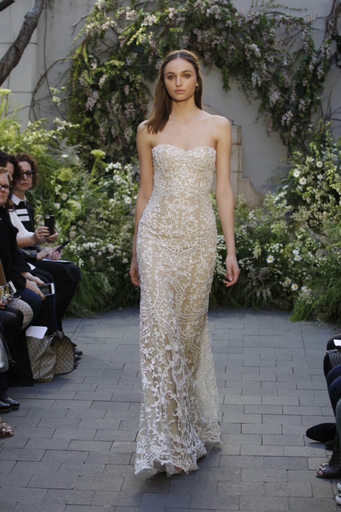 20-monique-lhuillier-bridal-spring-17