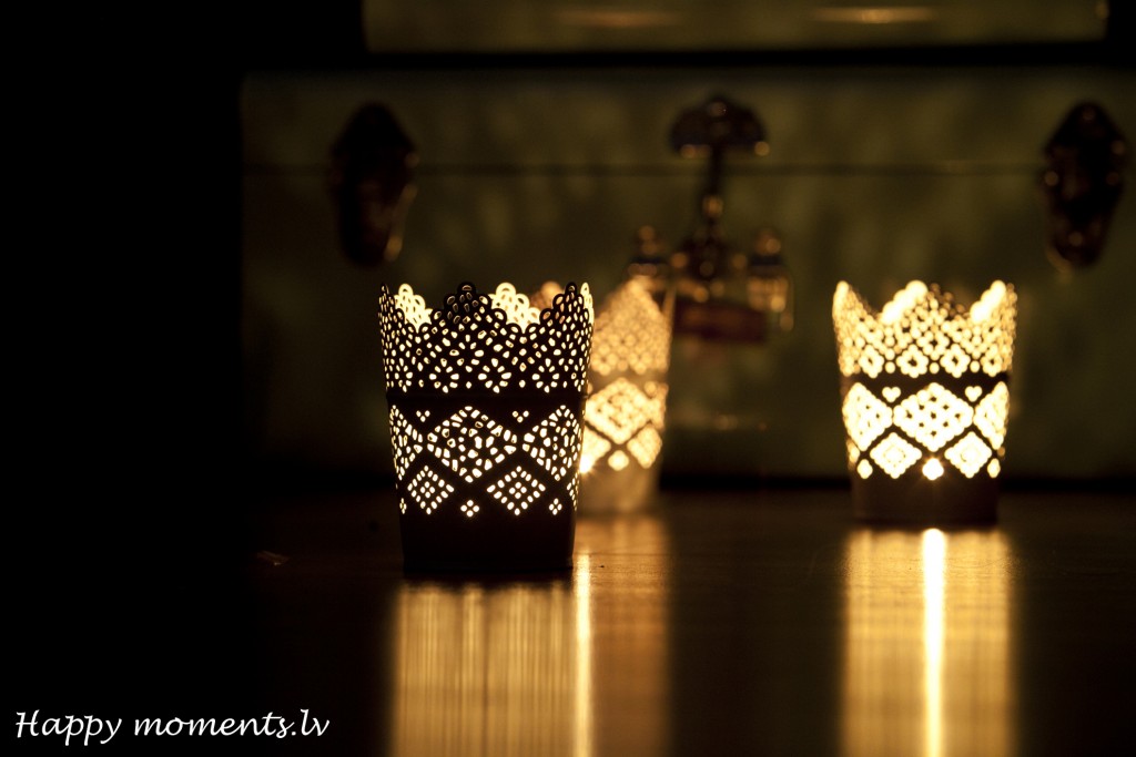 happy moments_candle holders
