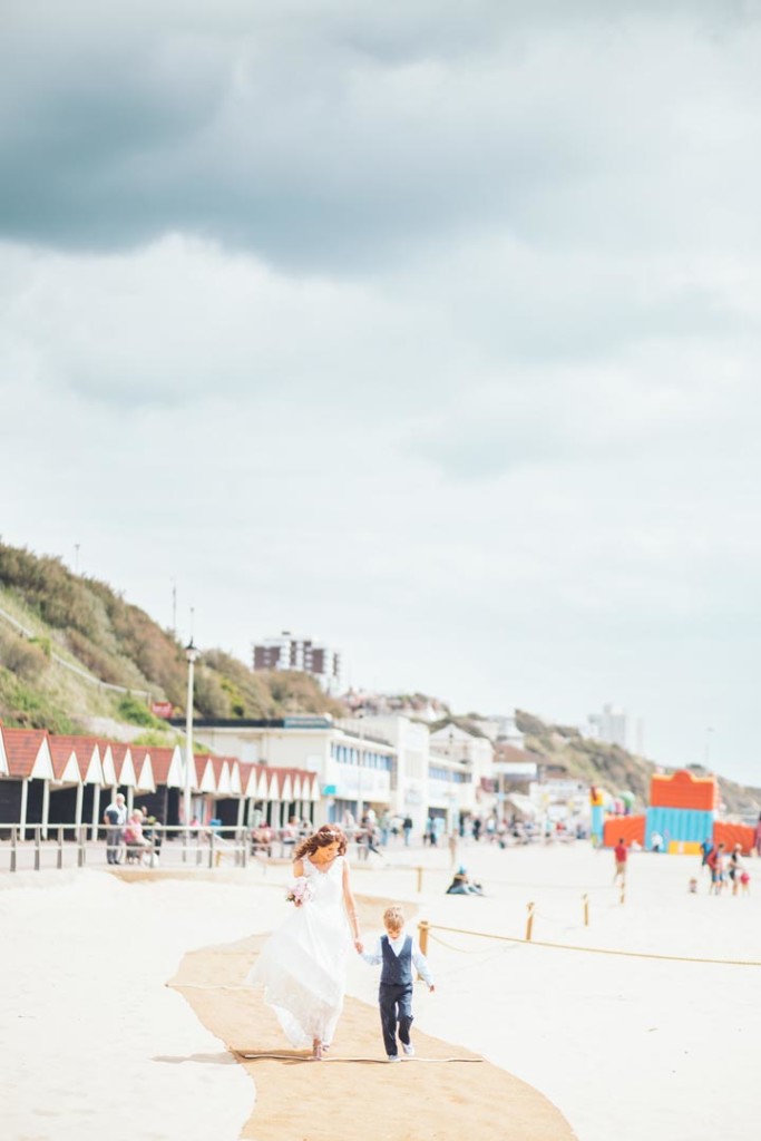 Kāzu_fotogrāfs_Ainars_Mazjanis_2015_145_Bornemouth_wedding_photographer_Janis_Solvita