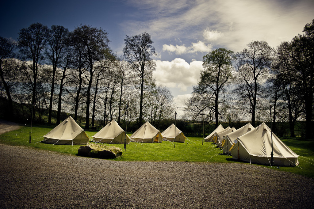 rustic wedding photos in UK