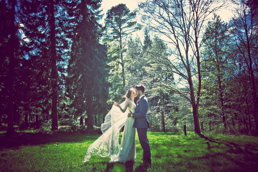 rustic wedding photos in UK
