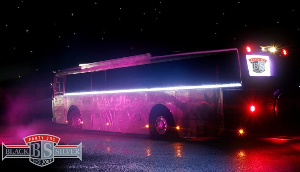 Black-Silver-Partybus-24-1080x621