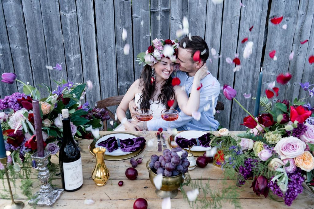 12 IDEJAS VEDĒJIEM, KĀ PĀRSTEIGT JAUNO PĀRI