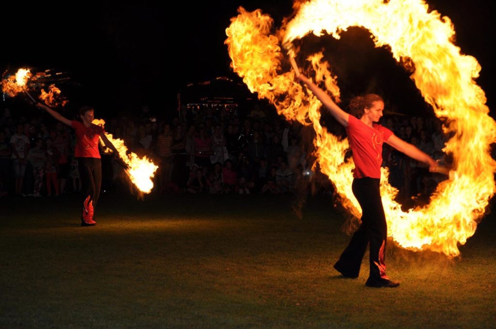 S_Rimsa_Klaidonji_2015_Fire_Show-8