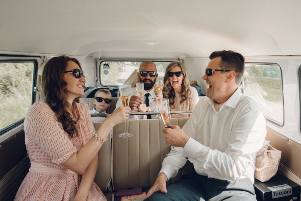 KĀ IZVĒLĒTIES VEDĒJUS SAVĀM KĀZĀM?