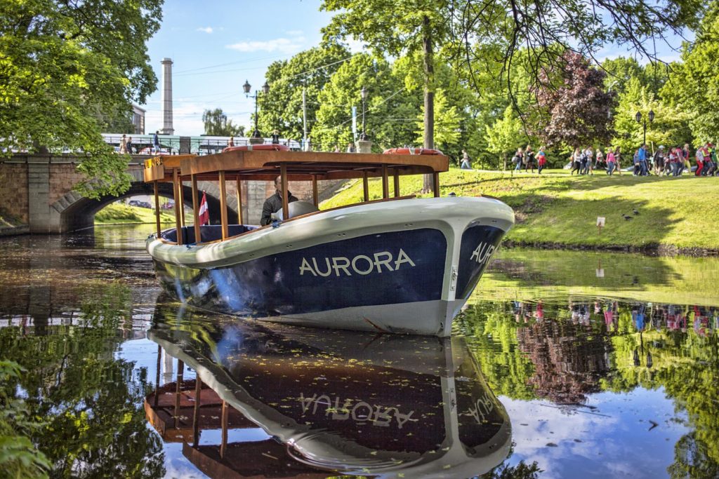 Kanāla kuģītis Aurora