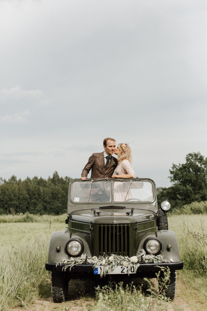 MAZLIET NETRADICIONĀLĀKS MEDUSMĒNESIS!