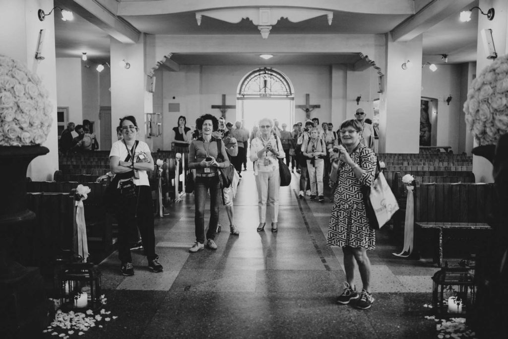 028_Kāzu_fotogrāfs_Ainars_Mazjanis_2016_kazas Riga Grand Palce Hotel svinibas 36. linija Jurmala pie juras fotosesija meza