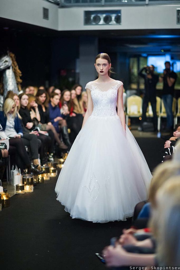 135 - 537_100WedDress_Ligavam.lv_web.jpeg