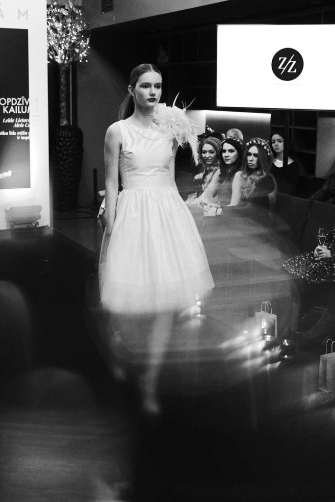 161110-Holdme-lv-3000px-102
