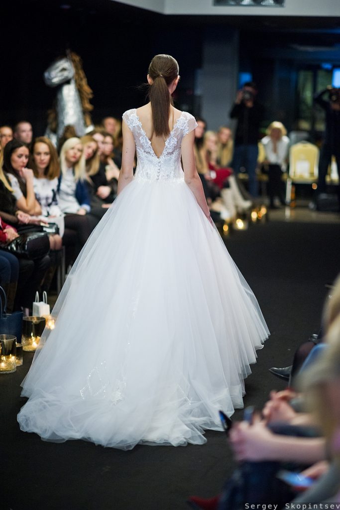 536_100WedDress_Ligavam.lv_web.jpeg