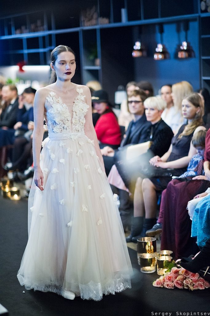 553_100WedDress_Ligavam.lv_web.jpeg