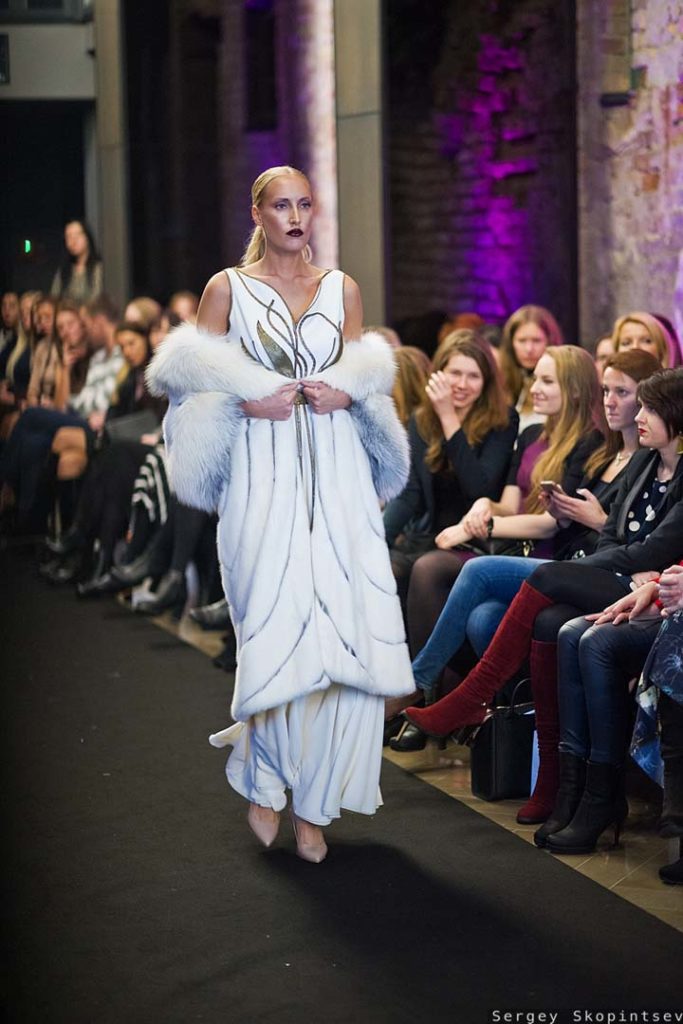 690 - 579_100WedDress_Ligavam.lv_web.jpeg