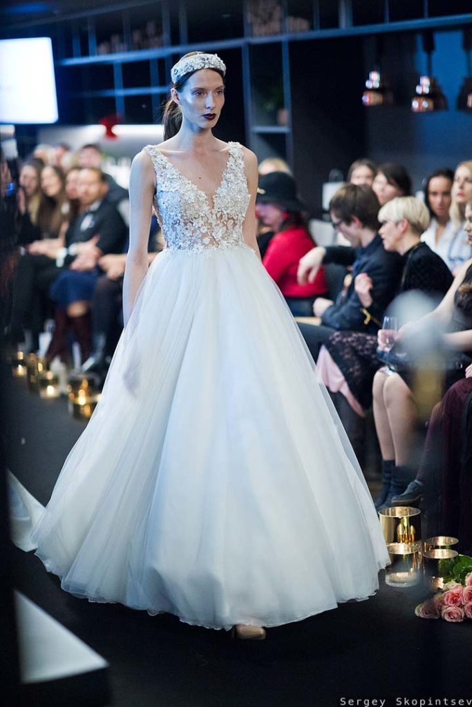 696 - 512_100WedDress_Ligavam.lv_web.jpeg