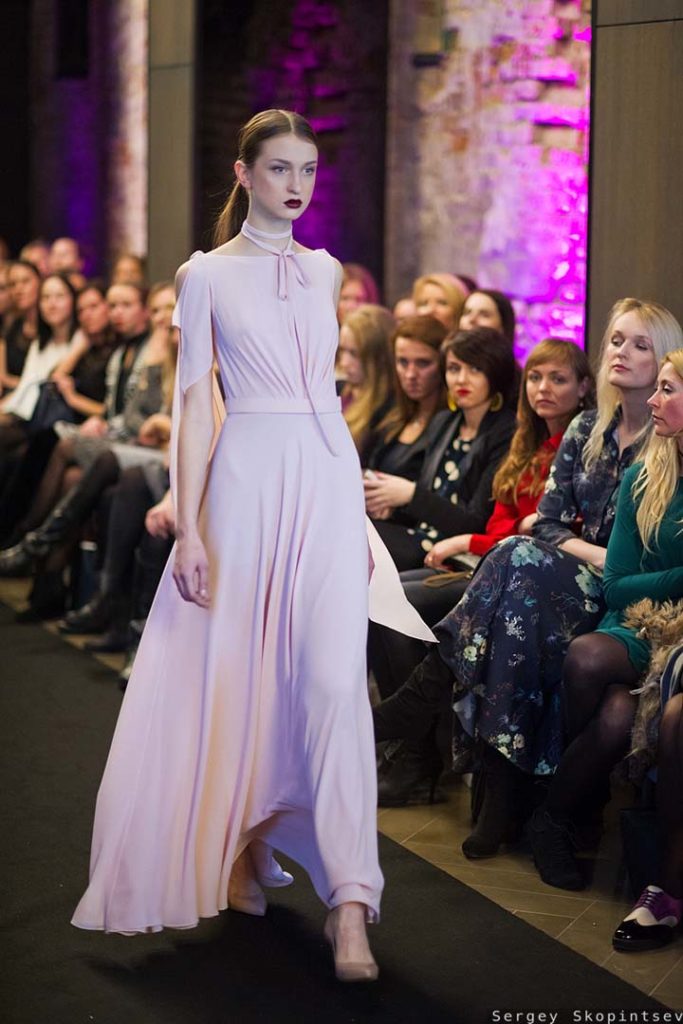 713 - 572_100WedDress_Ligavam.lv_web.jpeg