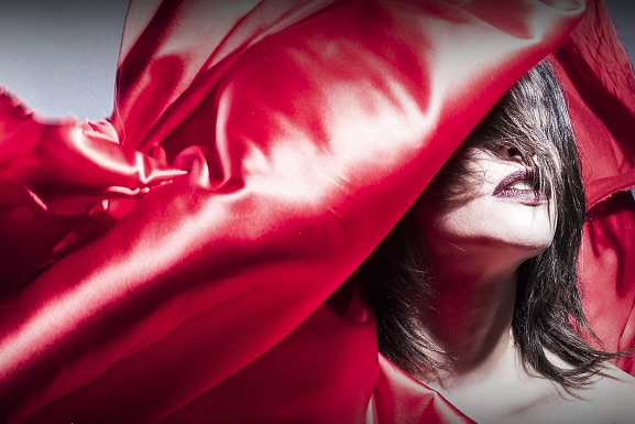 MĪLESTĪBA JAUNAJĀ