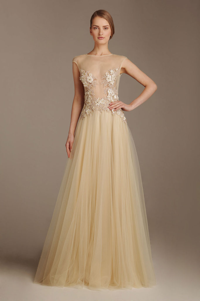 cinderella-pearl-3d-flower-wedding--dress