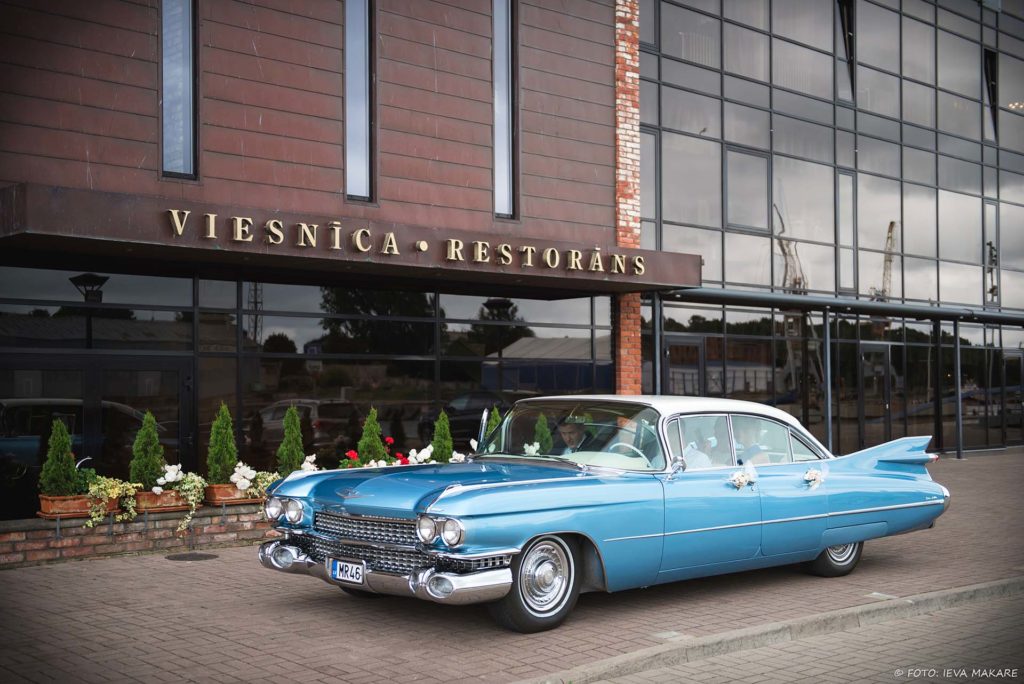 3_PromenadeHotel_Auto