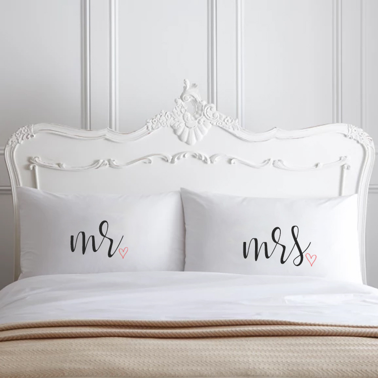 mr-mrs-750x750 (1)