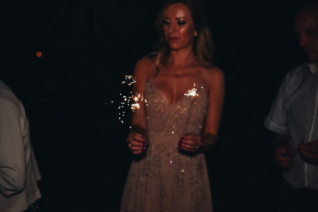 AV0_5287