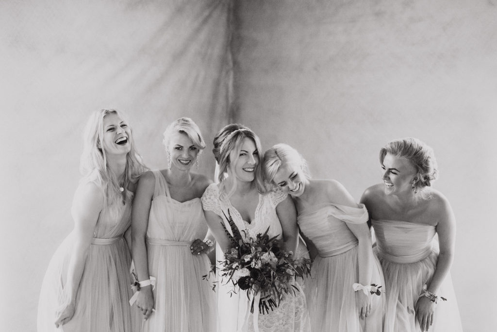 M&Aby-Miks-Sels-20
