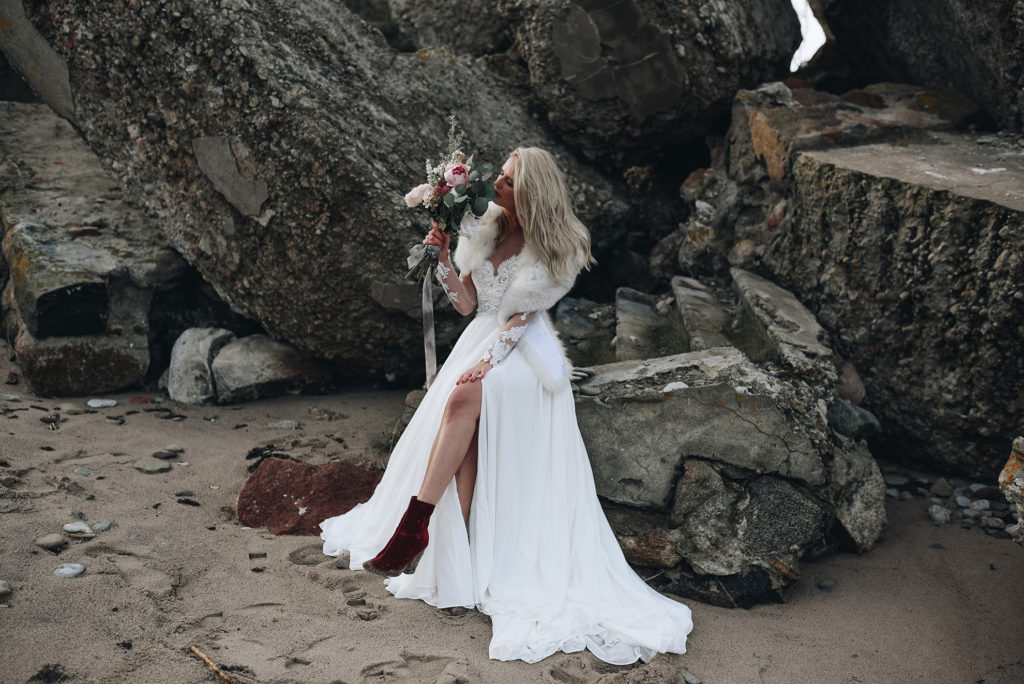 PIRKT KĀZU KLEITU INTERNETĀ – JĀ VAI NĒ?