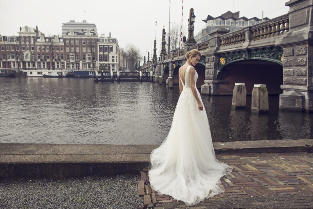 thumb_Modeca2018_Alexandra_back_1024