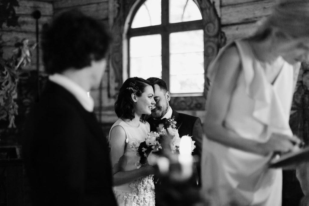 029_masquerade_wedding_photographer