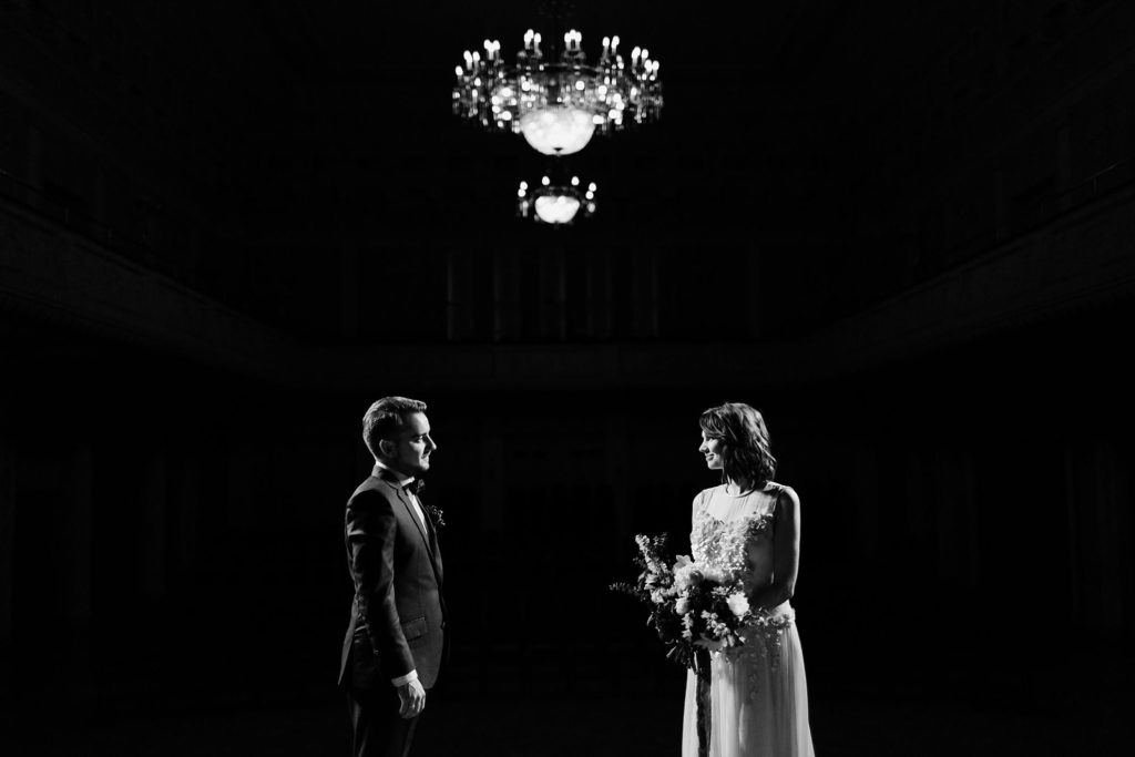 037_masquerade_wedding_photographer