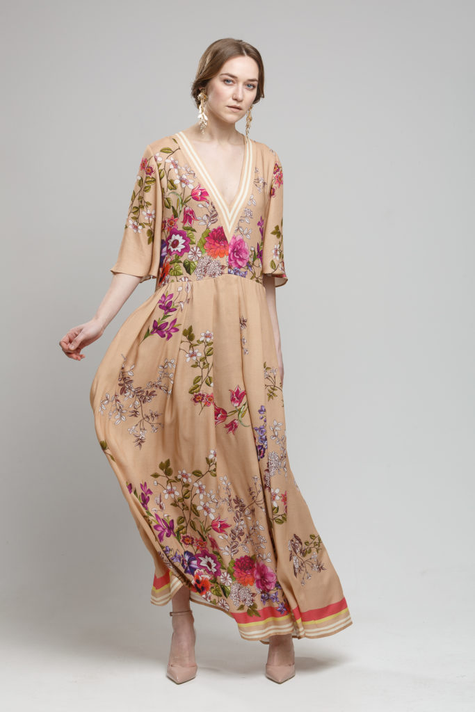AW19-R05 Liliy