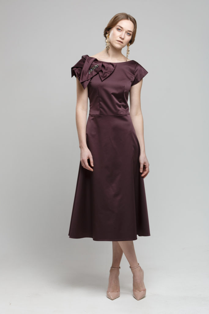 AW19-R27M Carnation midi