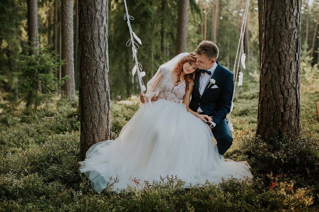 KĀ TIKT PIE ROMANTISKĀM KĀZU FOTOGRĀFIJĀM?