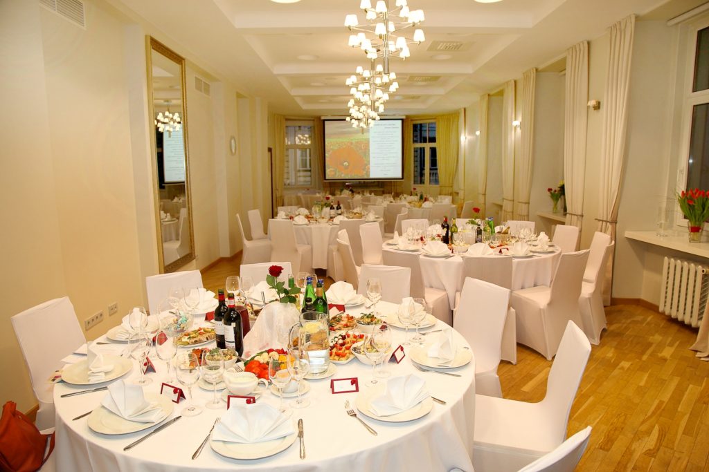 CONFERENCE ROOM5