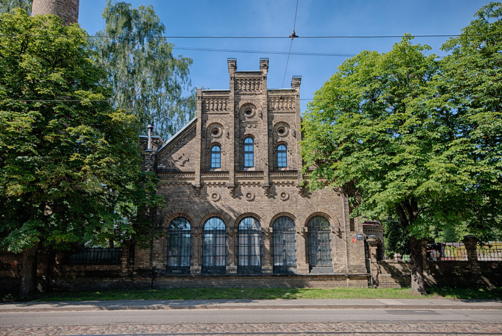 SuknuStacija3